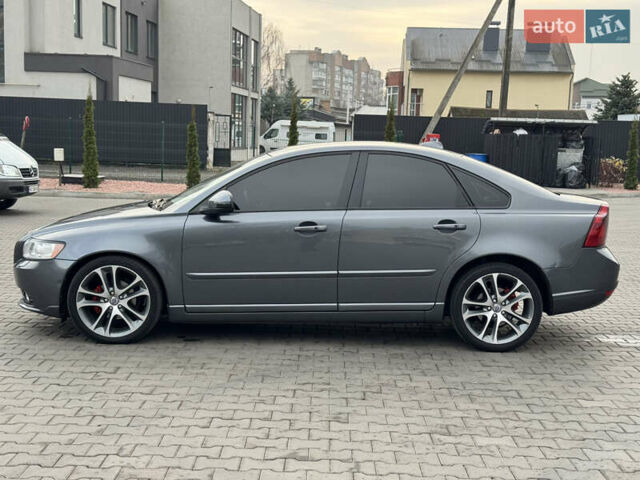 Серый Вольво С40, объемом двигателя 1.6 л и пробегом 227 тыс. км за 9699 $, фото 19 на Automoto.ua