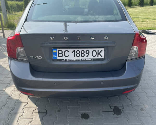Сірий Вольво S40, об'ємом двигуна 1.56 л та пробігом 198 тис. км за 8500 $, фото 10 на Automoto.ua