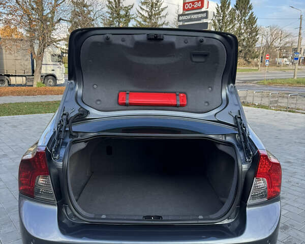 Серый Вольво С40, объемом двигателя 1.6 л и пробегом 227 тыс. км за 9699 $, фото 44 на Automoto.ua