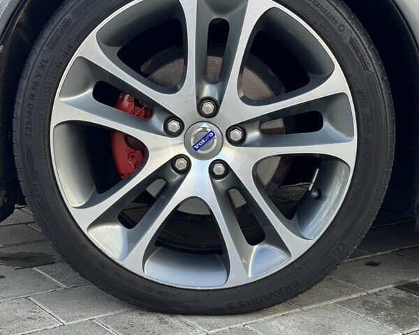 Серый Вольво С40, объемом двигателя 1.6 л и пробегом 227 тыс. км за 9699 $, фото 49 на Automoto.ua