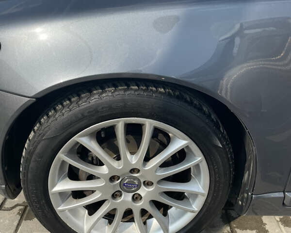 Сірий Вольво S40, об'ємом двигуна 1.56 л та пробігом 198 тис. км за 8500 $, фото 5 на Automoto.ua