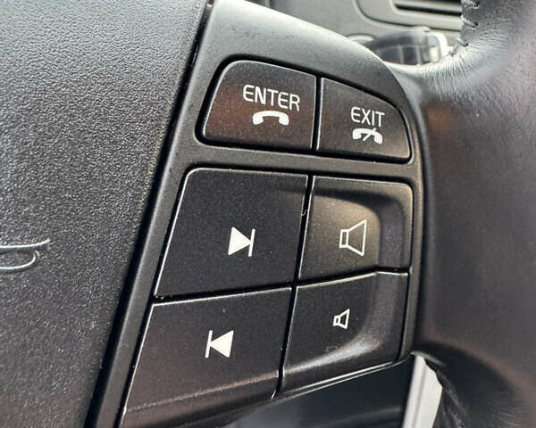 Серый Вольво С40, объемом двигателя 1.6 л и пробегом 227 тыс. км за 9699 $, фото 46 на Automoto.ua