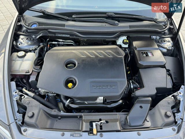 Серый Вольво С40, объемом двигателя 1.6 л и пробегом 227 тыс. км за 9699 $, фото 46 на Automoto.ua