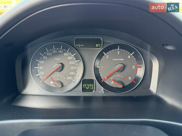 Серый Вольво С40, объемом двигателя 1.6 л и пробегом 227 тыс. км за 9699 $, фото 37 на Automoto.ua