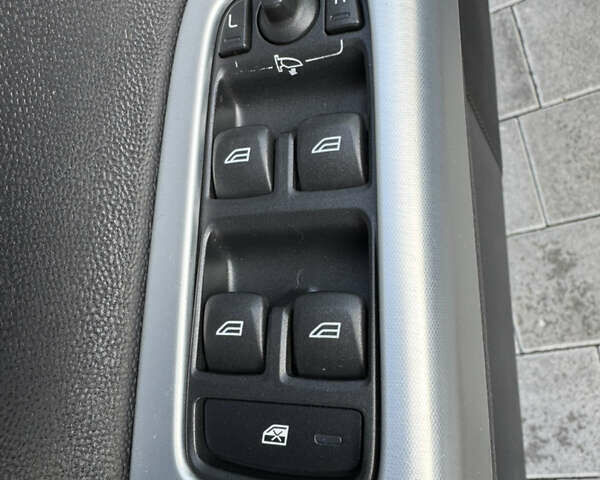 Серый Вольво С40, объемом двигателя 1.6 л и пробегом 227 тыс. км за 9699 $, фото 36 на Automoto.ua