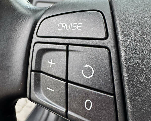 Серый Вольво С40, объемом двигателя 1.6 л и пробегом 227 тыс. км за 9699 $, фото 45 на Automoto.ua