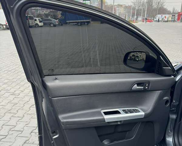 Серый Вольво С40, объемом двигателя 1.6 л и пробегом 227 тыс. км за 9699 $, фото 40 на Automoto.ua