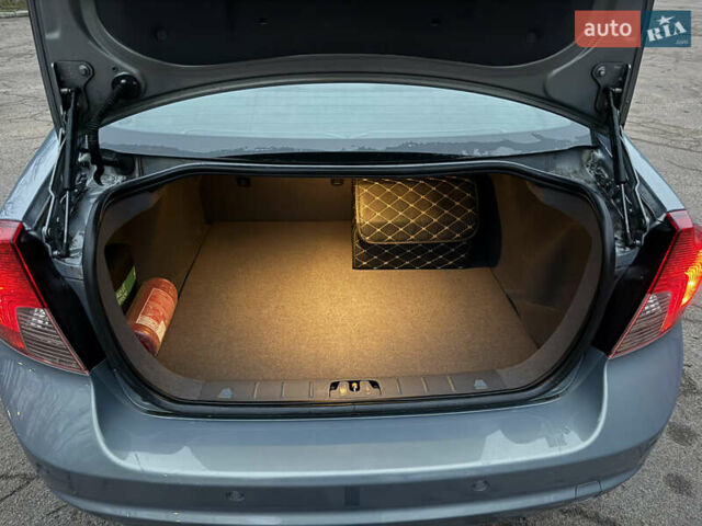 Сірий Вольво S40, об'ємом двигуна 1.6 л та пробігом 261 тис. км за 7999 $, фото 31 на Automoto.ua