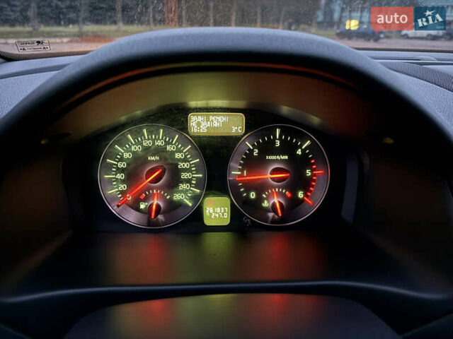 Сірий Вольво S40, об'ємом двигуна 1.6 л та пробігом 261 тис. км за 7999 $, фото 18 на Automoto.ua