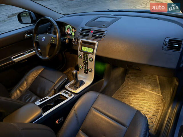 Сірий Вольво S40, об'ємом двигуна 1.6 л та пробігом 261 тис. км за 7999 $, фото 23 на Automoto.ua