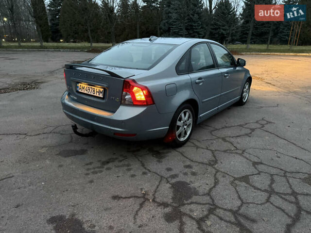Сірий Вольво S40, об'ємом двигуна 1.6 л та пробігом 261 тис. км за 7999 $, фото 3 на Automoto.ua