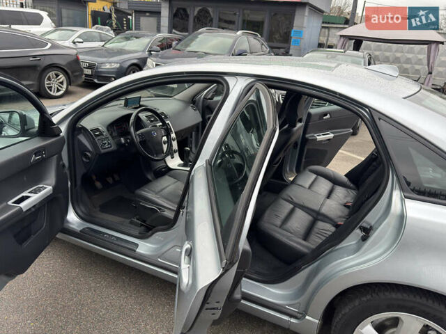 Серый Вольво С40, объемом двигателя 1.6 л и пробегом 245 тыс. км за 10199 $, фото 20 на Automoto.ua