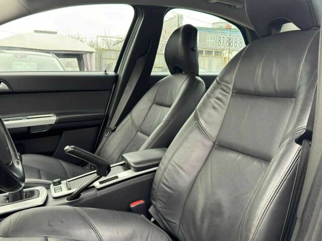 Сірий Вольво S40, об'ємом двигуна 1.6 л та пробігом 245 тис. км за 10200 $, фото 15 на Automoto.ua