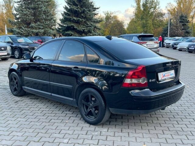 Вольво С40 2020 в Кривом Роге на Automoto.ua Серый Вольво С40, объемом двигателя 2 л и пробегом 220 тыс. км за 5900 $, фото 3 на Automoto.ua