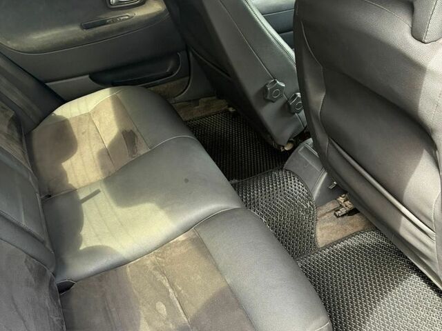 Синій Вольво S40, об'ємом двигуна 1.8 л та пробігом 320 тис. км за 3200 $, фото 6 на Automoto.ua