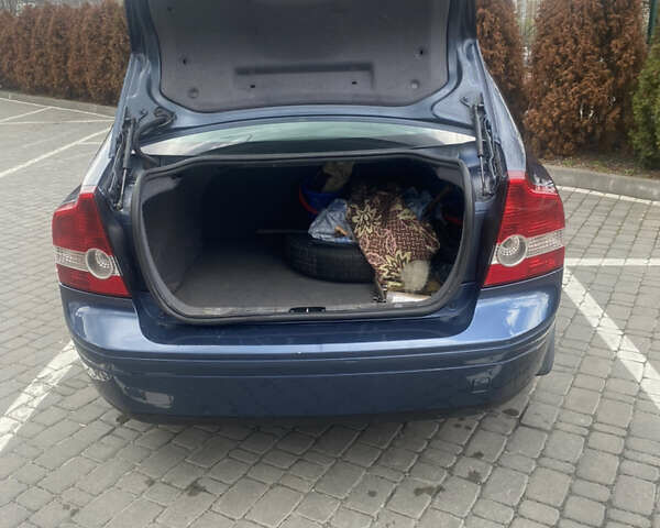 Синій Вольво S40, об'ємом двигуна 2.4 л та пробігом 210 тис. км за 7500 $, фото 15 на Automoto.ua