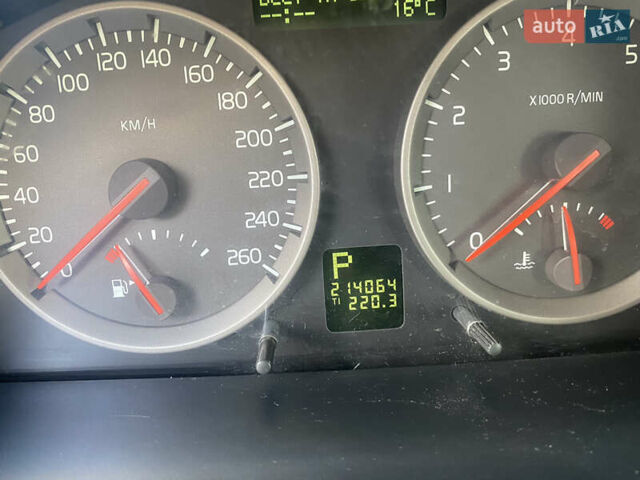 Синій Вольво S40, об'ємом двигуна 2.4 л та пробігом 210 тис. км за 7500 $, фото 3 на Automoto.ua