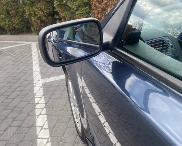 Синій Вольво S40, об'ємом двигуна 2.4 л та пробігом 210 тис. км за 7500 $, фото 5 на Automoto.ua
