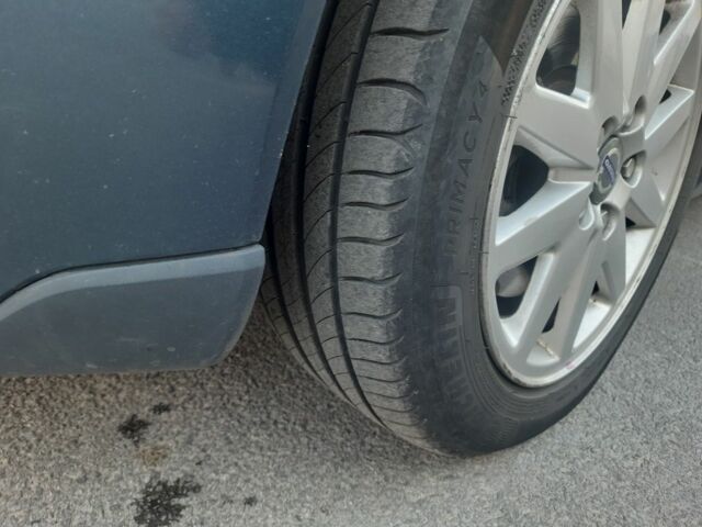 Синій Вольво S40, об'ємом двигуна 2 л та пробігом 330 тис. км за 8000 $, фото 2 на Automoto.ua