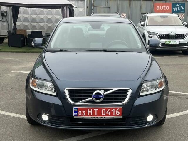 Синий Вольво С40, объемом двигателя 1.6 л и пробегом 137 тыс. км за 10350 $, фото 8 на Automoto.ua