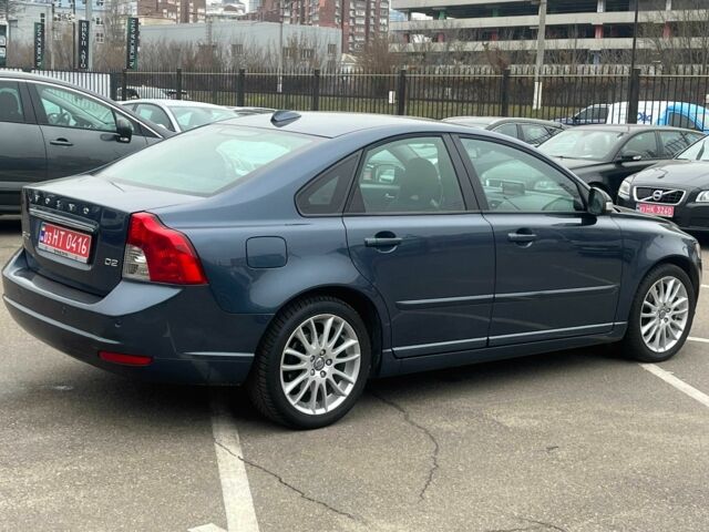 Синий Вольво С40, объемом двигателя 1.6 л и пробегом 138 тыс. км за 10350 $, фото 12 на Automoto.ua