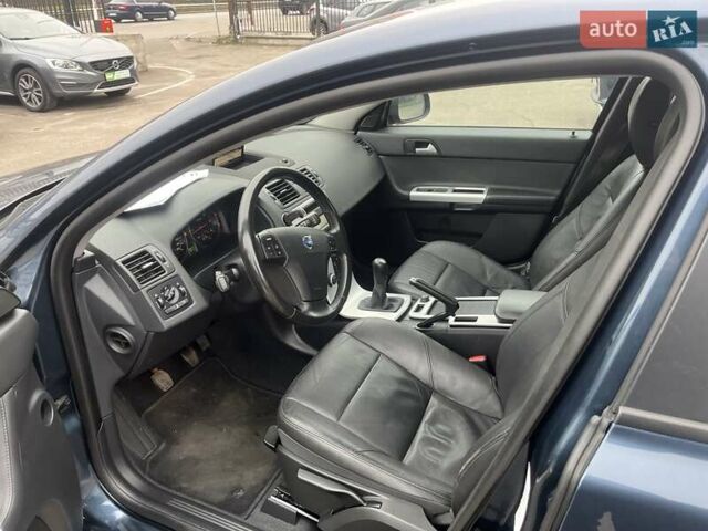 Синий Вольво С40, объемом двигателя 1.6 л и пробегом 137 тыс. км за 10350 $, фото 20 на Automoto.ua