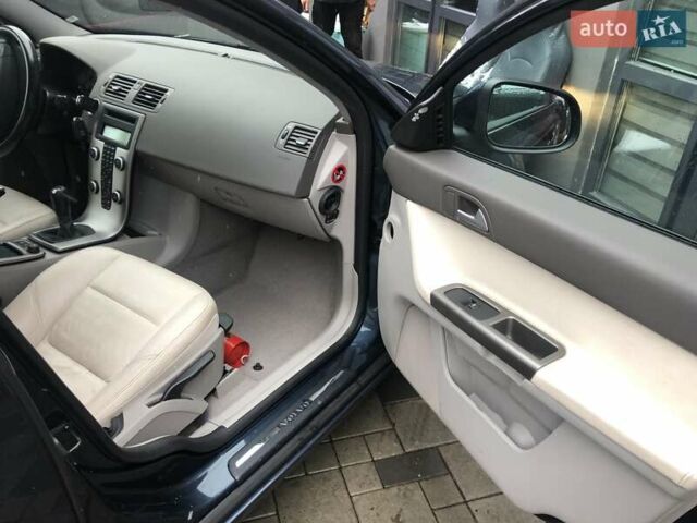 Синій Вольво S40, об'ємом двигуна 1.6 л та пробігом 195 тис. км за 7800 $, фото 20 на Automoto.ua