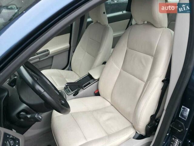 Синій Вольво S40, об'ємом двигуна 1.6 л та пробігом 195 тис. км за 7800 $, фото 4 на Automoto.ua