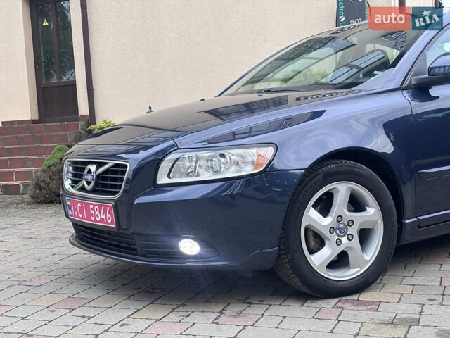 Синий Вольво С40, объемом двигателя 1.6 л и пробегом 228 тыс. км за 9250 $, фото 10 на Automoto.ua