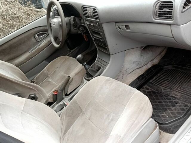 Зеленый Вольво С40, объемом двигателя 1.8 л и пробегом 250 тыс. км за 1700 $, фото 6 на Automoto.ua