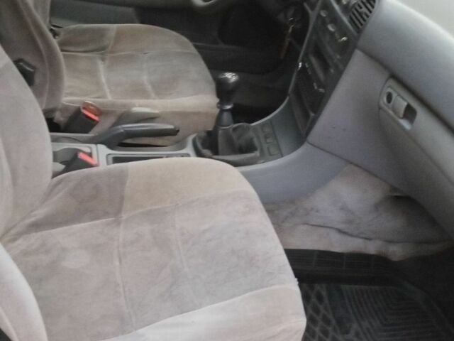 Вольво S40 1996 у Арбузинке на Automoto.ua Зелений Вольво S40, об'ємом двигуна 0 л та пробігом 294 тис. км за 432 $, фото 5 на Automoto.ua