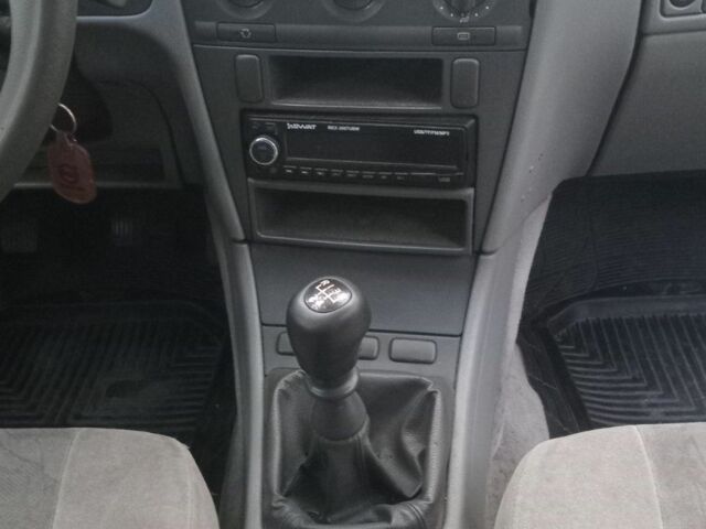 Вольво S40 1996 у Арбузинке на Automoto.ua Зелений Вольво S40, об'ємом двигуна 0 л та пробігом 294 тис. км за 432 $, фото 8 на Automoto.ua