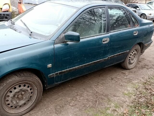 Зеленый Вольво С40, объемом двигателя 1.8 л и пробегом 250 тыс. км за 1700 $, фото 1 на Automoto.ua