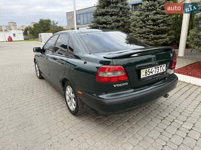 Вольво С40 2000 в Львове на Automoto.ua Зеленый Вольво С40, объемом двигателя 1.8 л и пробегом 54 тыс. км за 7900 $, фото 5 на Automoto.ua