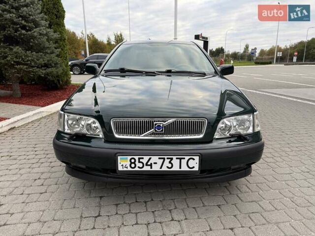 Вольво С40 2000 в Львове на Automoto.ua Зеленый Вольво С40, объемом двигателя 1.8 л и пробегом 54 тыс. км за 7900 $, фото 16 на Automoto.ua