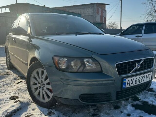 Зеленый Вольво С40, объемом двигателя 2.4 л и пробегом 3 тыс. км за 6500 $, фото 10 на Automoto.ua