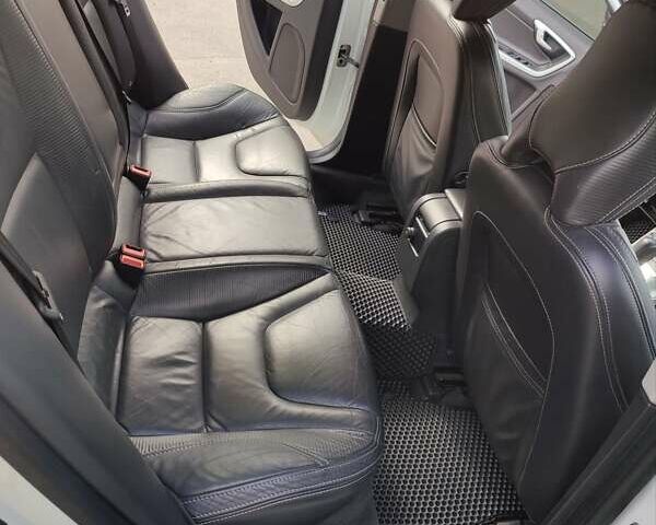 Белый Вольво С60, объемом двигателя 2.95 л и пробегом 61 тыс. км за 15200 $, фото 7 на Automoto.ua