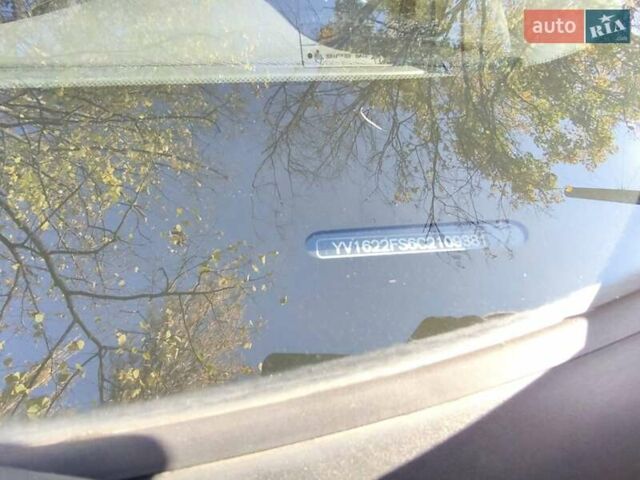 Белый Вольво С60, объемом двигателя 2.52 л и пробегом 205 тыс. км за 9000 $, фото 39 на Automoto.ua