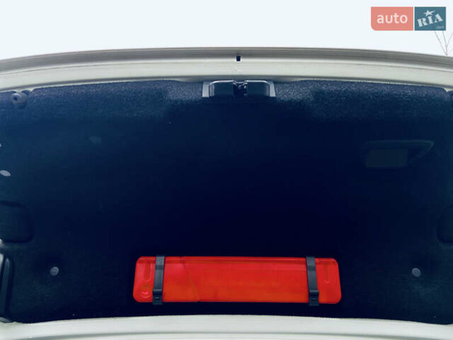 Білий Вольво С60, об'ємом двигуна 1.6 л та пробігом 194 тис. км за 7000 $, фото 55 на Automoto.ua