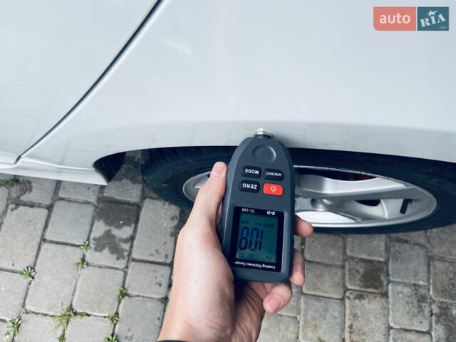 Білий Вольво С60, об'ємом двигуна 1.6 л та пробігом 194 тис. км за 7000 $, фото 70 на Automoto.ua