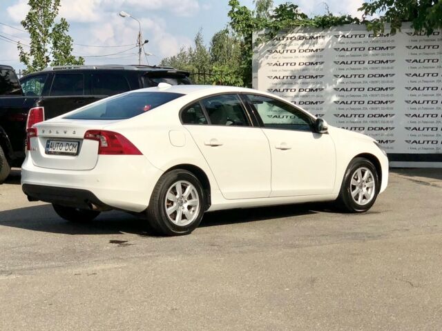 Білий Вольво С60, об'ємом двигуна 1.6 л та пробігом 90 тис. км за 15500 $, фото 8 на Automoto.ua