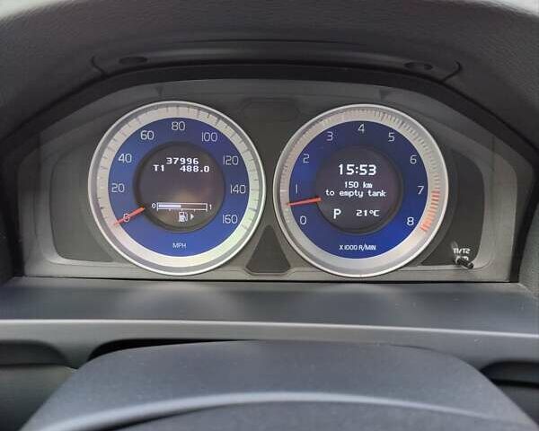 Белый Вольво С60, объемом двигателя 2.95 л и пробегом 75 тыс. км за 15800 $, фото 16 на Automoto.ua