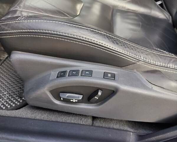 Белый Вольво С60, объемом двигателя 2.95 л и пробегом 75 тыс. км за 15800 $, фото 12 на Automoto.ua