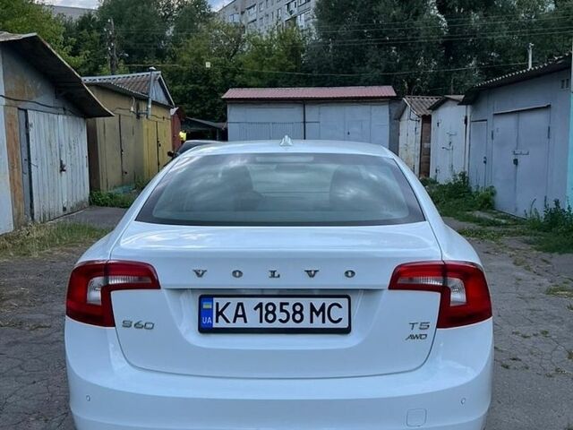 Білий Вольво С60, об'ємом двигуна 2.52 л та пробігом 187 тис. км за 10800 $, фото 3 на Automoto.ua
