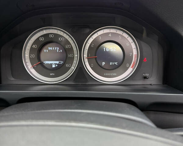 Белый Вольво С60, объемом двигателя 3 л и пробегом 155 тыс. км за 14999 $, фото 8 на Automoto.ua