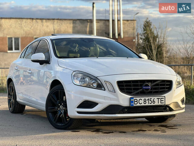 Белый Вольво С60, объемом двигателя 3 л и пробегом 140 тыс. км за 13650 $, фото 9 на Automoto.ua