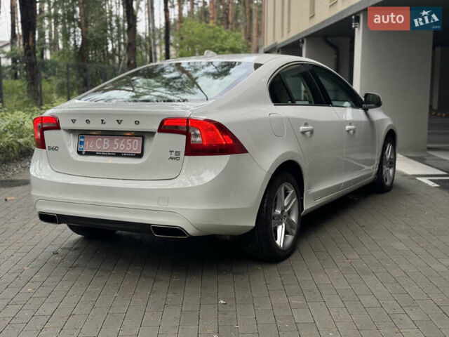 Білий Вольво С60, об'ємом двигуна 2.52 л та пробігом 269 тис. км за 11900 $, фото 16 на Automoto.ua