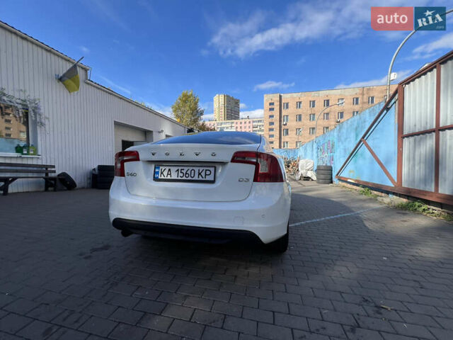 Вольво С60 2013 в Киеве на Automoto.ua Белый Вольво С60, объемом двигателя 1.98 л и пробегом 220 тыс. км за 12200 $, фото 27 на Automoto.ua