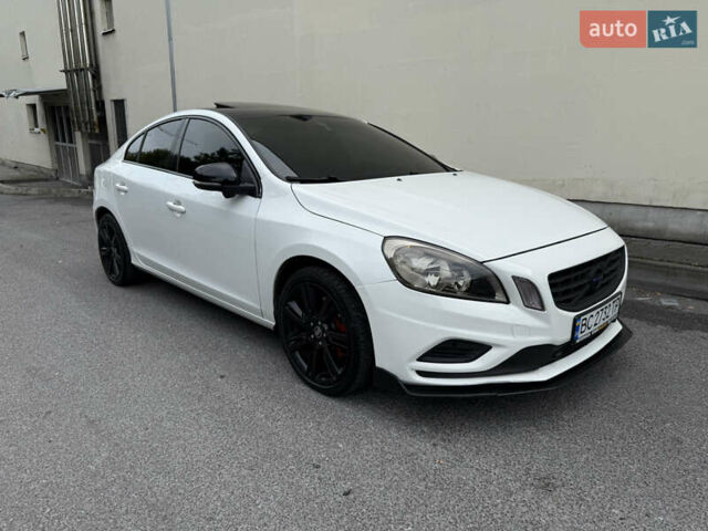 Белый Вольво С60, объемом двигателя 3 л и пробегом 155 тыс. км за 14999 $, фото 50 на Automoto.ua