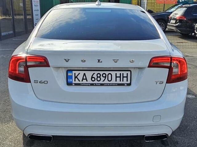 Білий Вольво С60, об'ємом двигуна 2.5 л та пробігом 208 тис. км за 11700 $, фото 8 на Automoto.ua